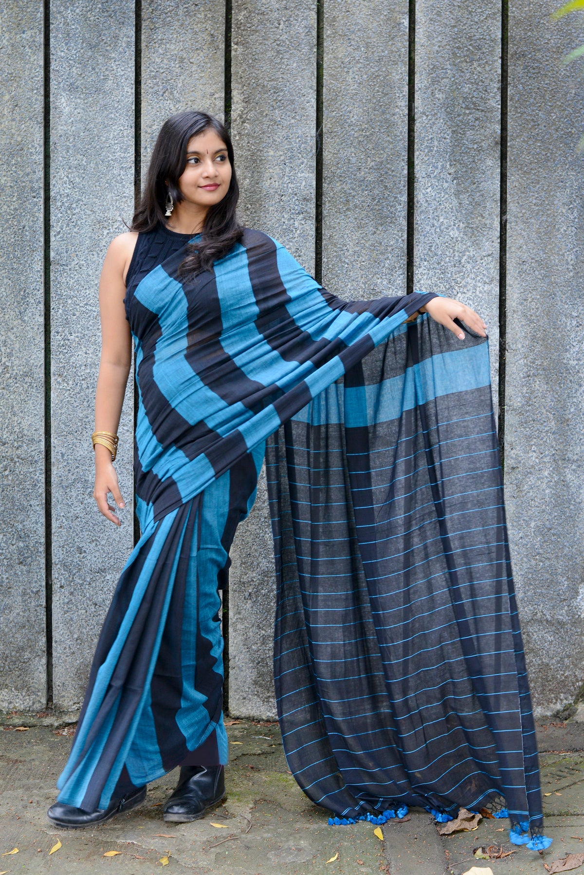 AZURE BLUE AND BLACK - HANDWOVEN COTTON SAREE