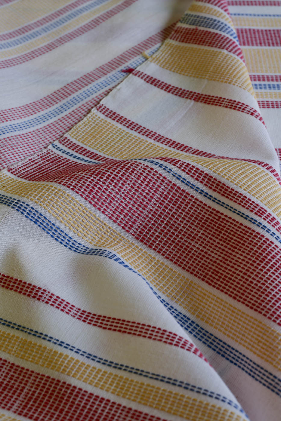 Handwoven White Bawanbooti Line Saree