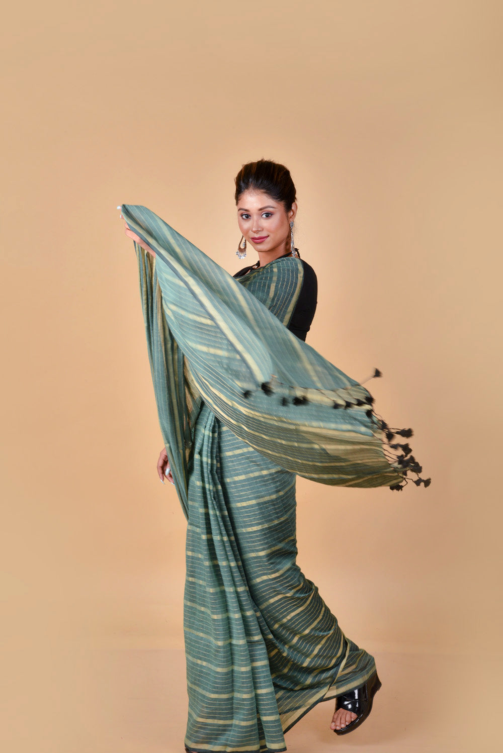 Laurel Colour Gold Zari Stripes