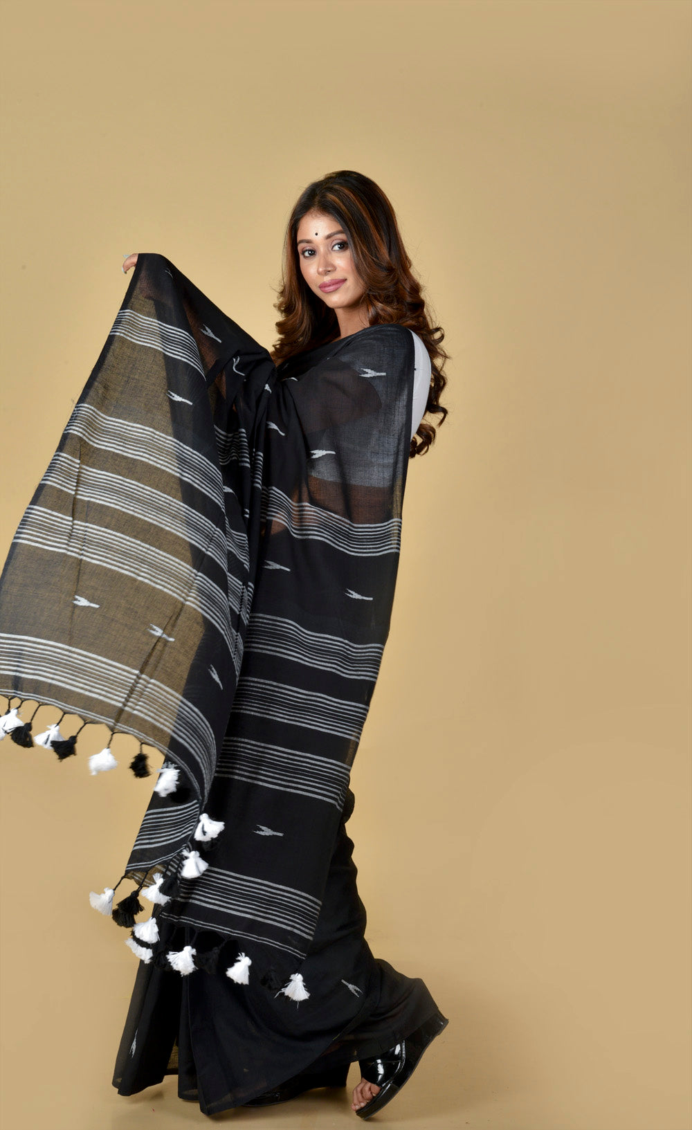 Black & White Cotton Jamdani Saree