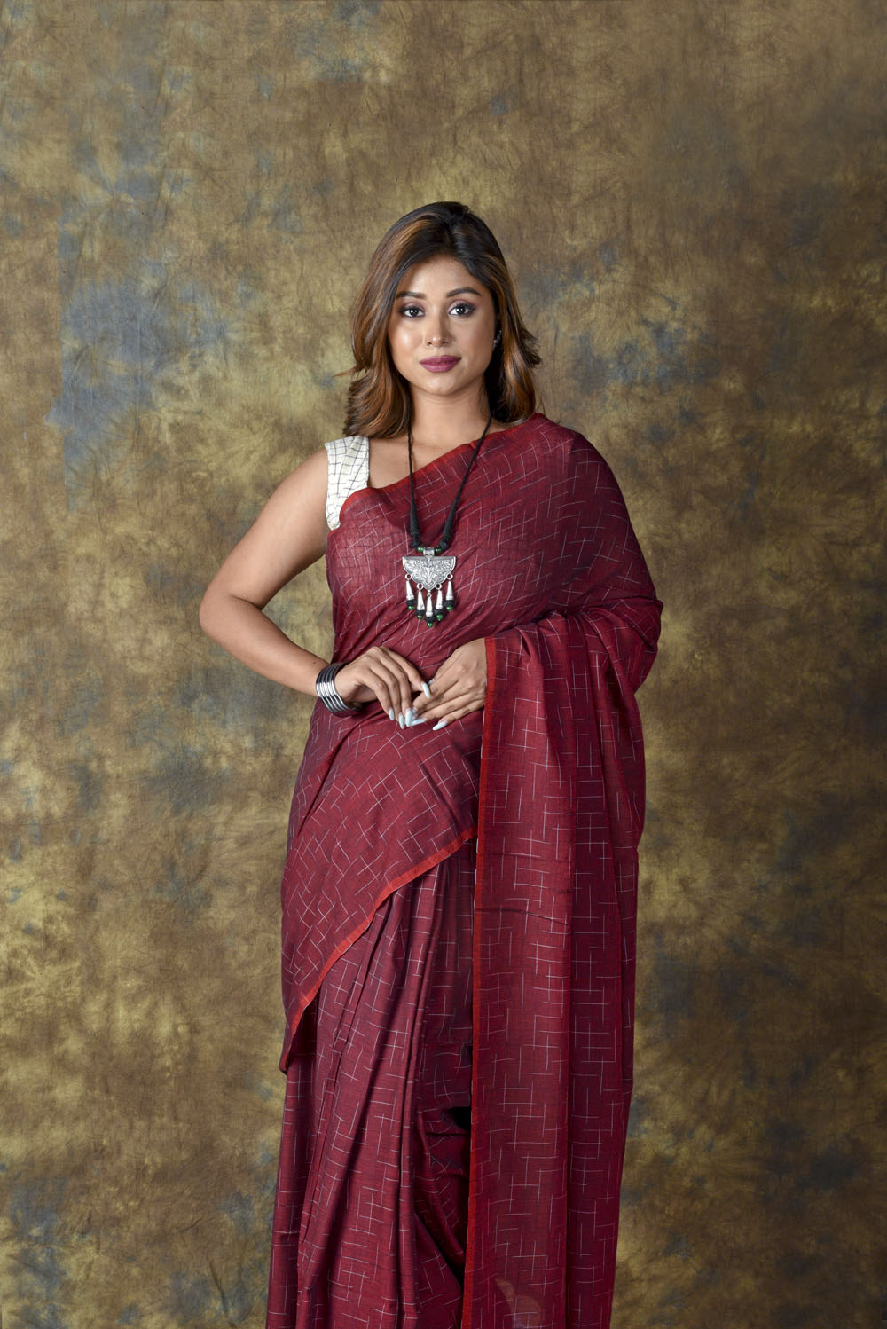 MAROON - all over abstract lines Saree