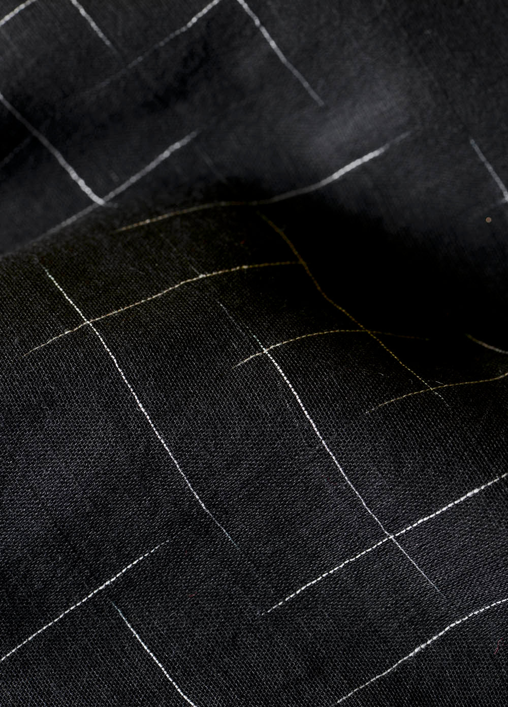 BLACK - all over abstract lines Saree