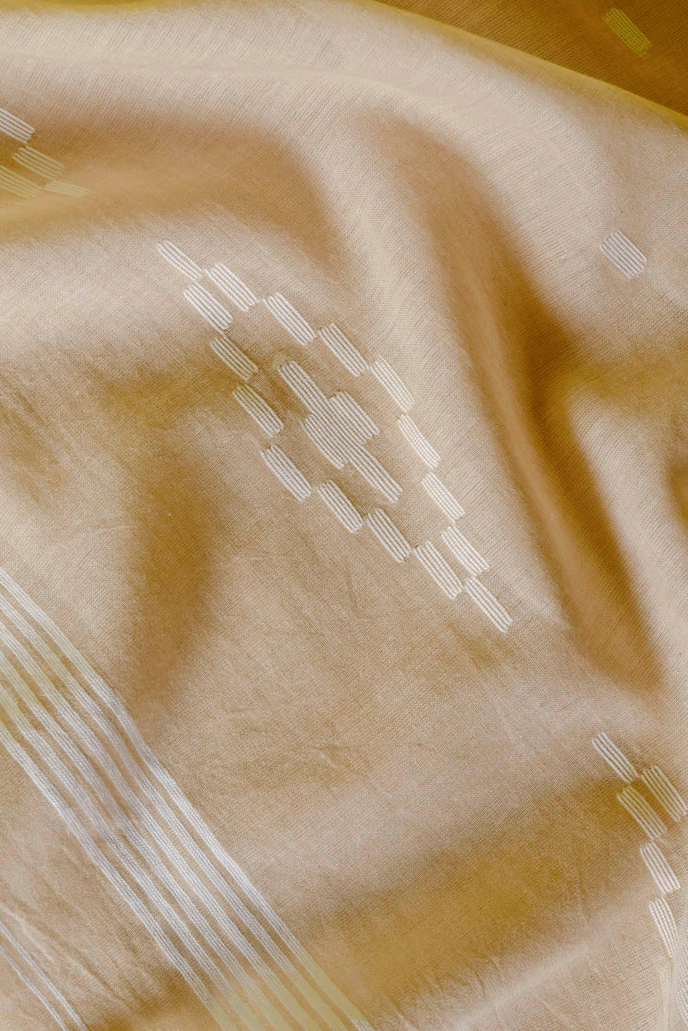 Handwoven Light Beige Jamdani Saree