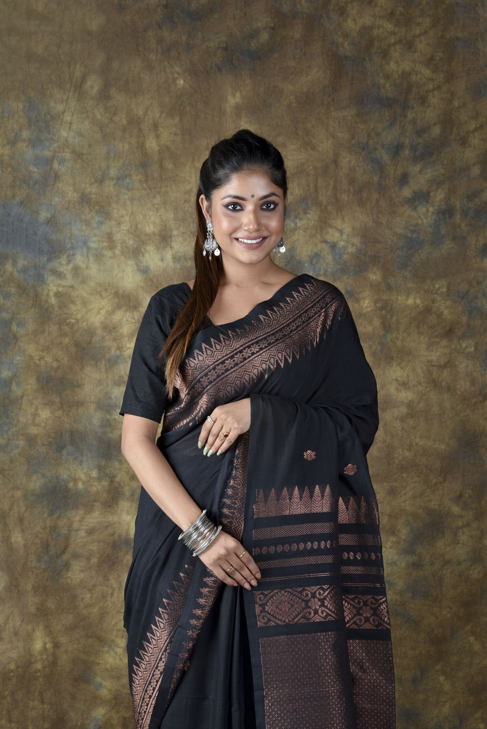 Black Copper Zari Jamdani Saree