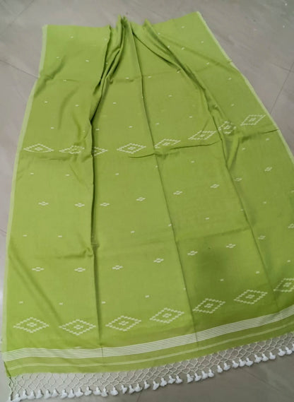 Handwoven Green and White Jamdani Saree